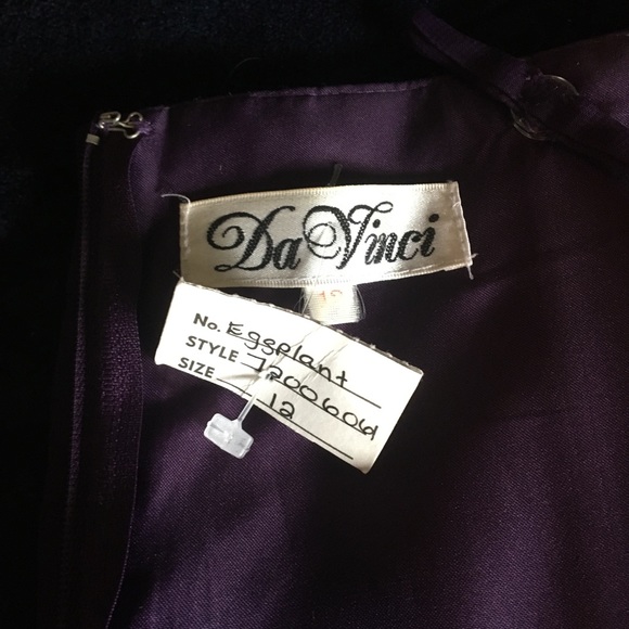 *Free Shipping* NWT Purple Ruffled Dress - Picture 4 of 4